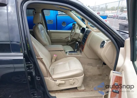 2007 Ford Explorer Eddie Bauer из США, поврежденный, VIN 1FMEU74847UA78444